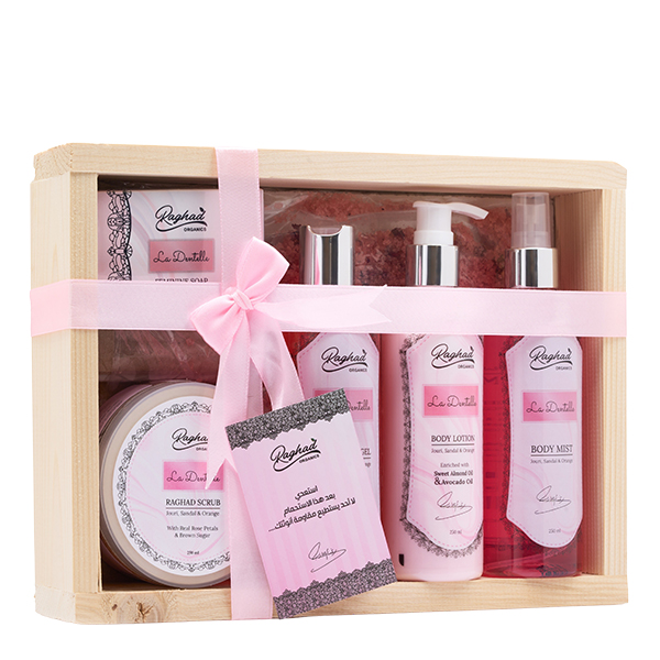 Raghad Organics La Dentelle Bath Package